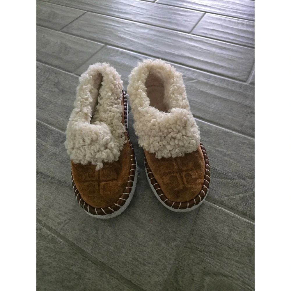Tory Burch Tan Suede Shearling Lined Platform Slipper Loafers Womens 9M Logo